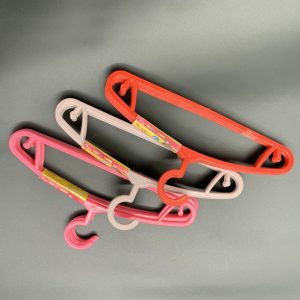 چوب لباسی (کودک)