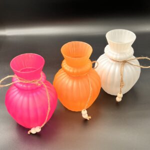 گلدان شیشه ای رنگی